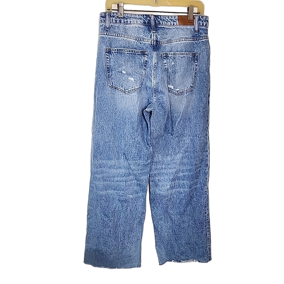 Bohme Indie Relaxed Jeans Medium Wash. Size 29 - Picture 8 of 8